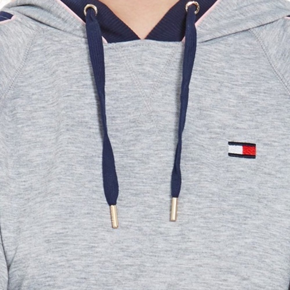 Tommy Hilfiger Sport Raglan-Sleeve Colorblock Hoodie - Picture 5 of 9